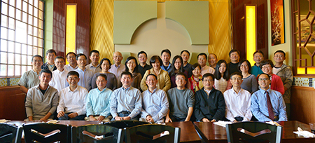 汪俊博士（1排左4），梁贵柏博士（1排左1），孙勇奎院士（1排左2），李才博士（1排中），王建锋博士（1排右1），刘建博士（1排右4），杨立虎博士（2排左1），蔡天权博士（2排左2），刘雯颖博士（2排右3）等专家合影留念