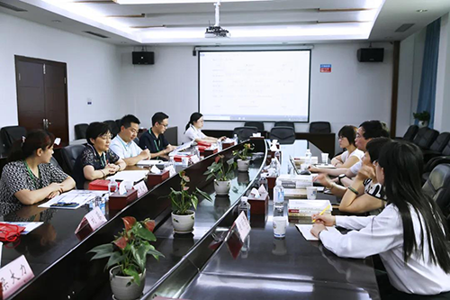 会议中不朽情缘mg官网与人福药业就今后的合作方向进行了深入探讨